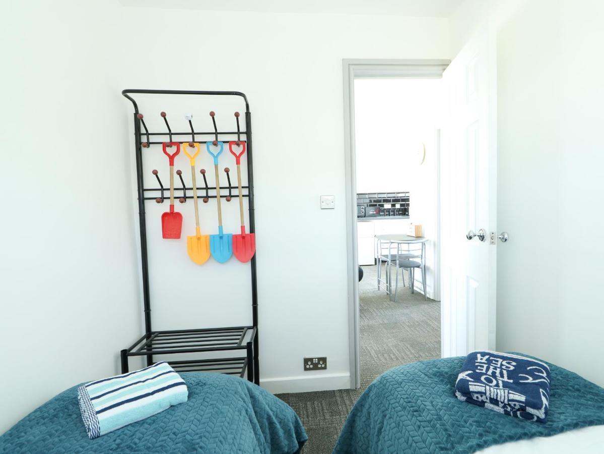57 Cherry Park * Skegness